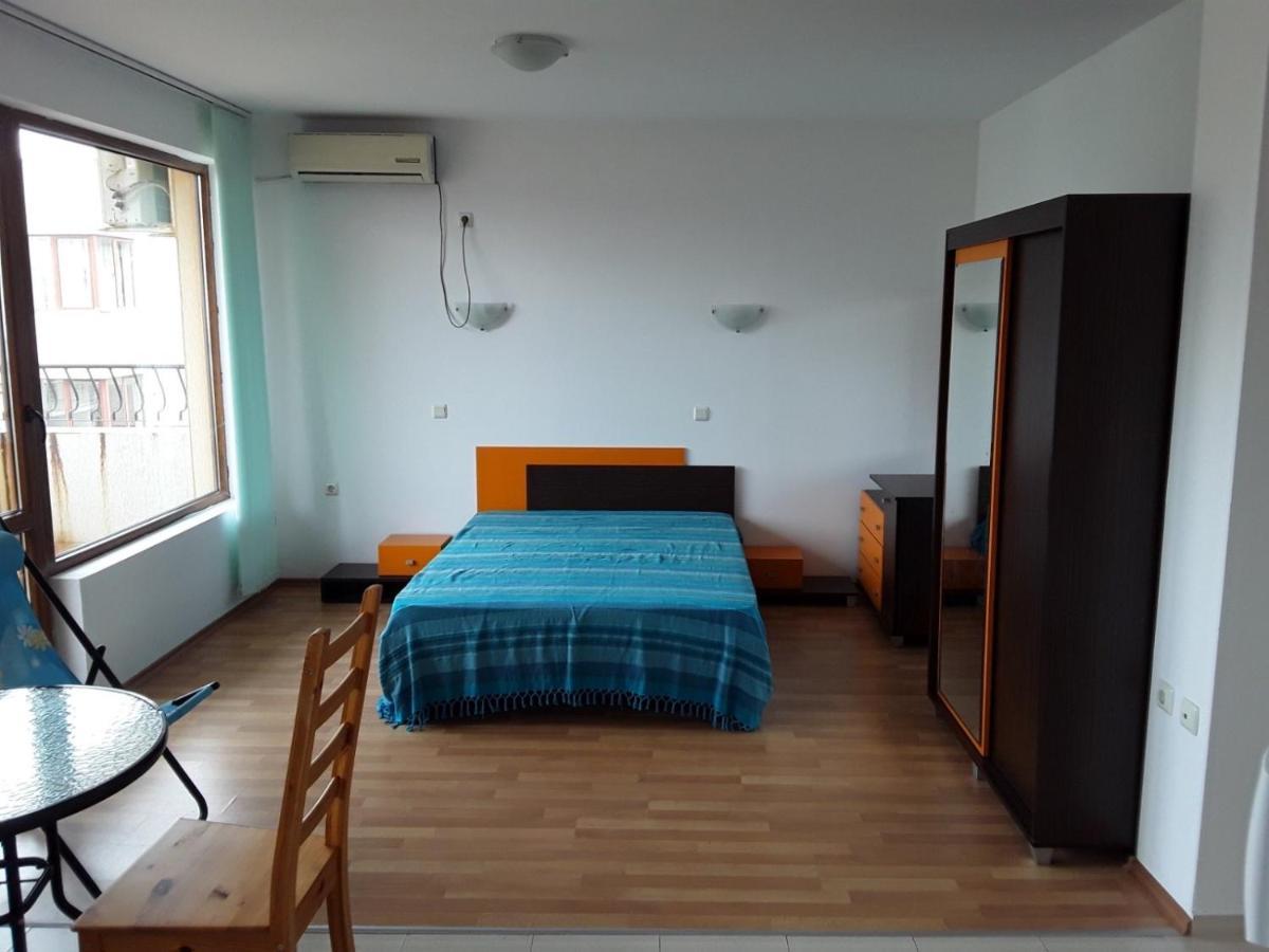 Apartment Comfort Солнечный берег Экстерьер фото